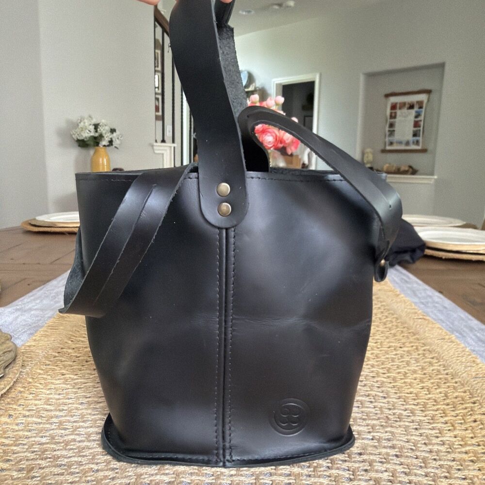 Rustico Black Leather Bottle Carrier Handcrafted Bag